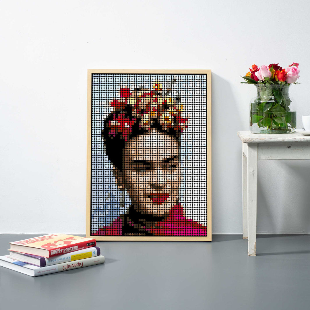 FRIDA PIXELART - Kleben nach Zahlen mit Stickern - 50x70 cm | dot on