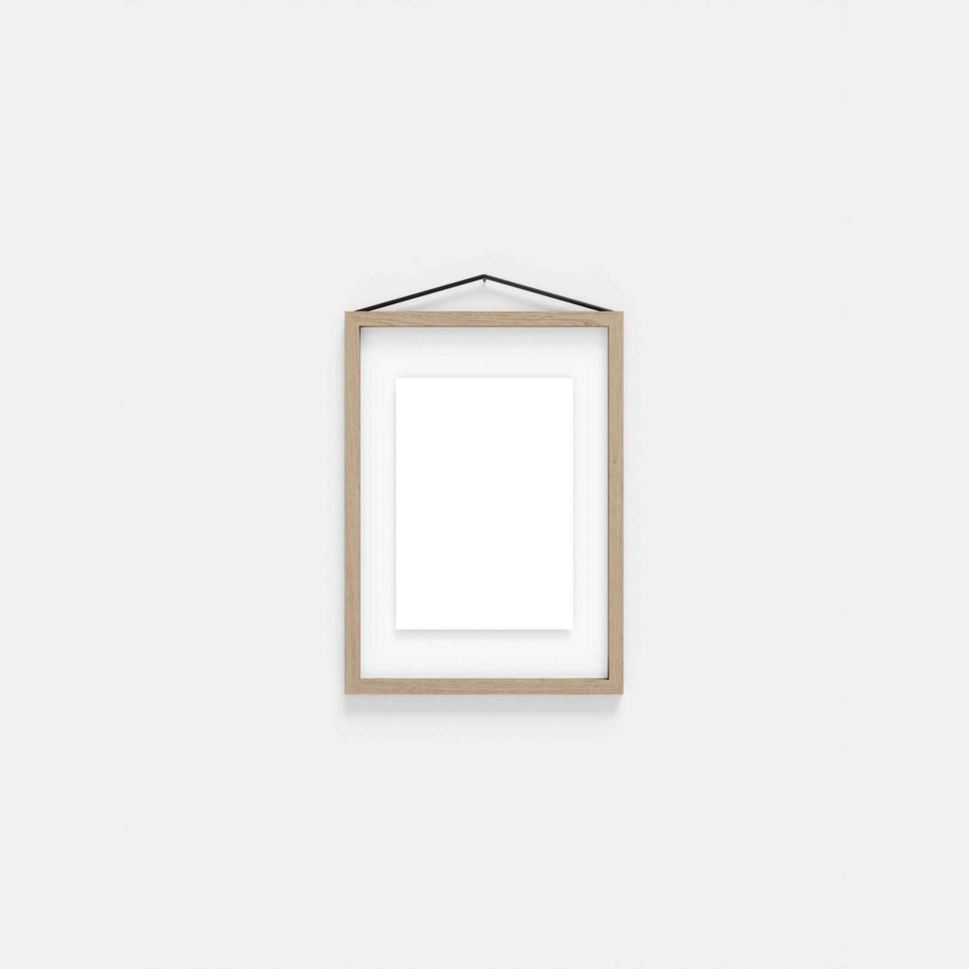 Picture frame - FRAME OAK | Moebe