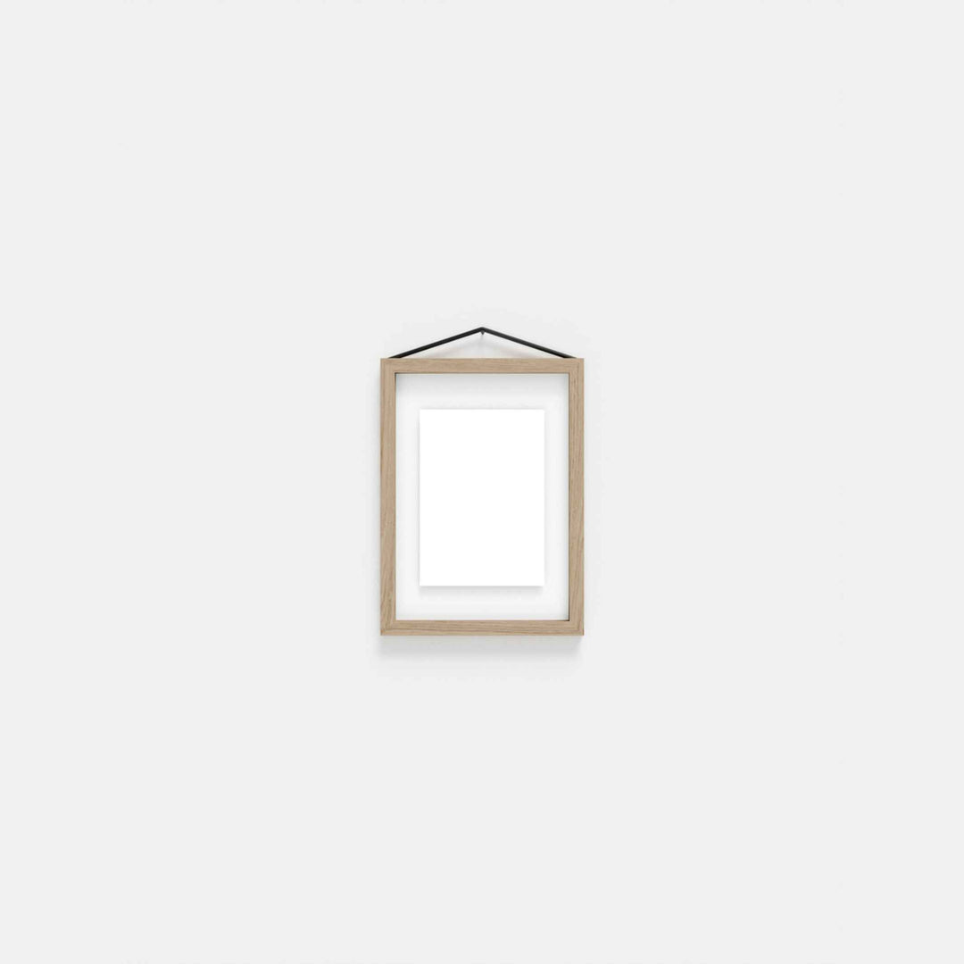 Picture frame - FRAME OAK | Moebe