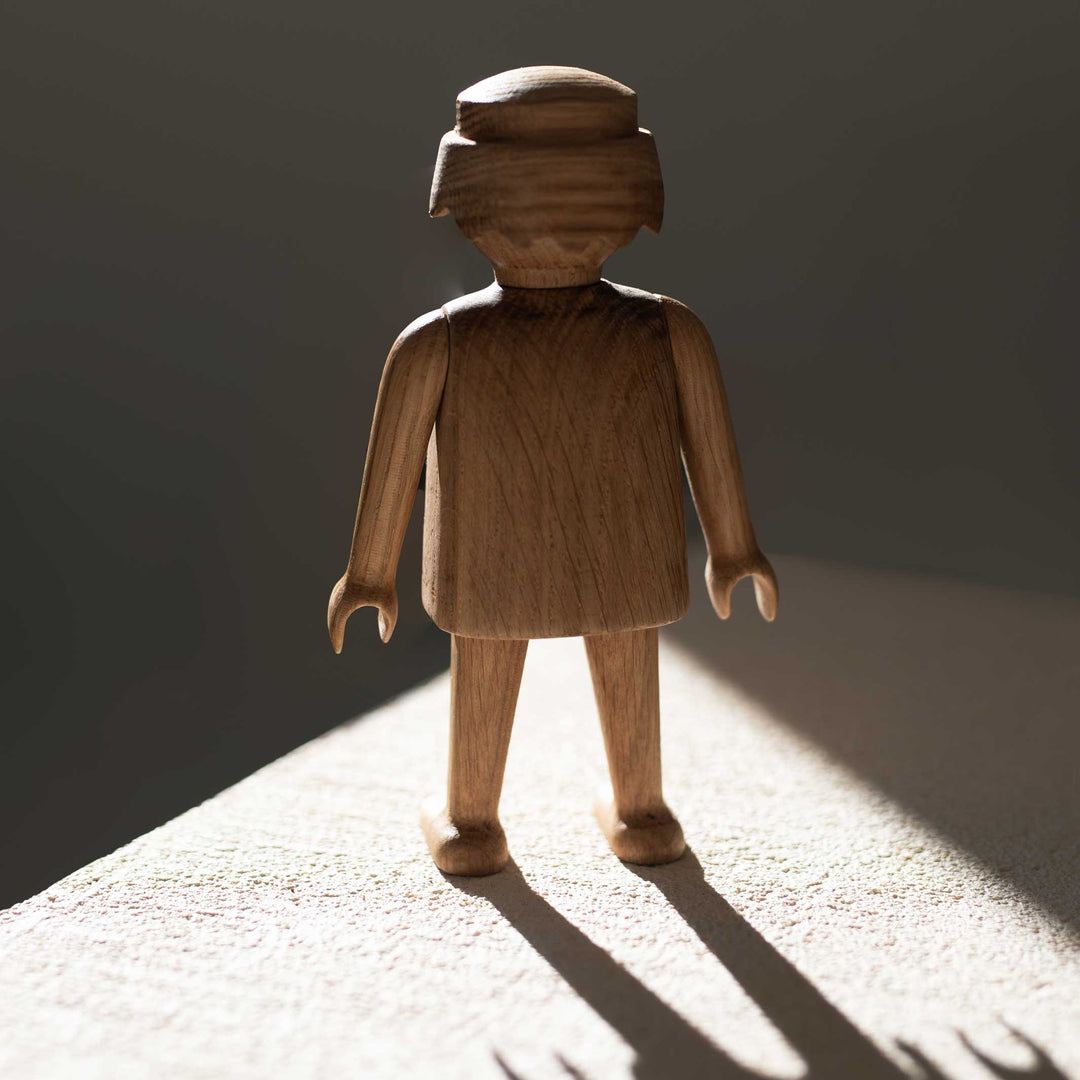 PLAYMOBIL - WOODEN FIGURE - Oak 17 cm high | Jakob Burgsø | boyhood