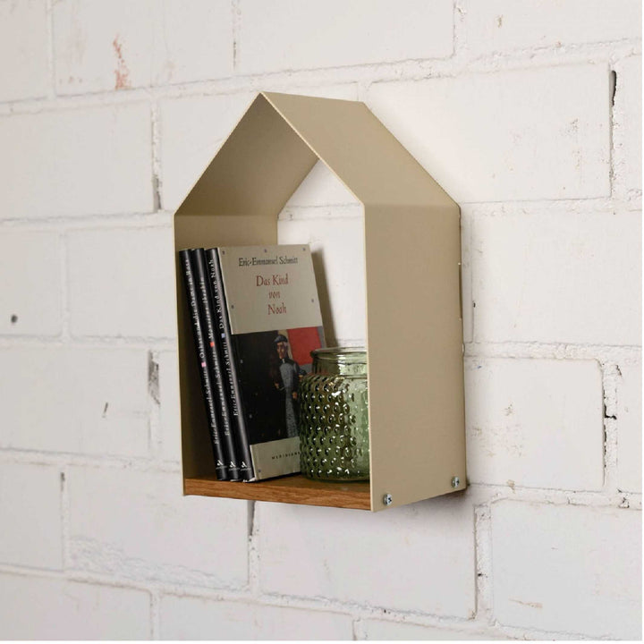 FREIBURGER LITERATUREHOUSE - wall shelf | Studio Hase