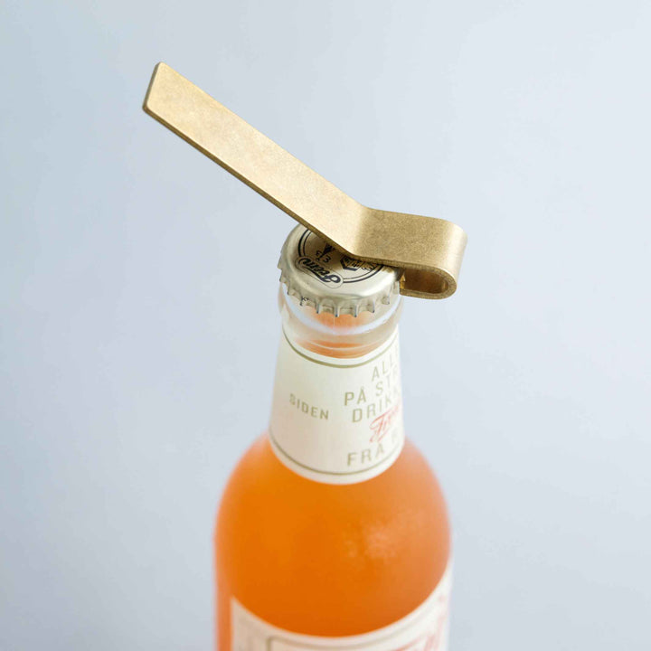 Flaschenöffner - BOTTLE OPENER | Moebe