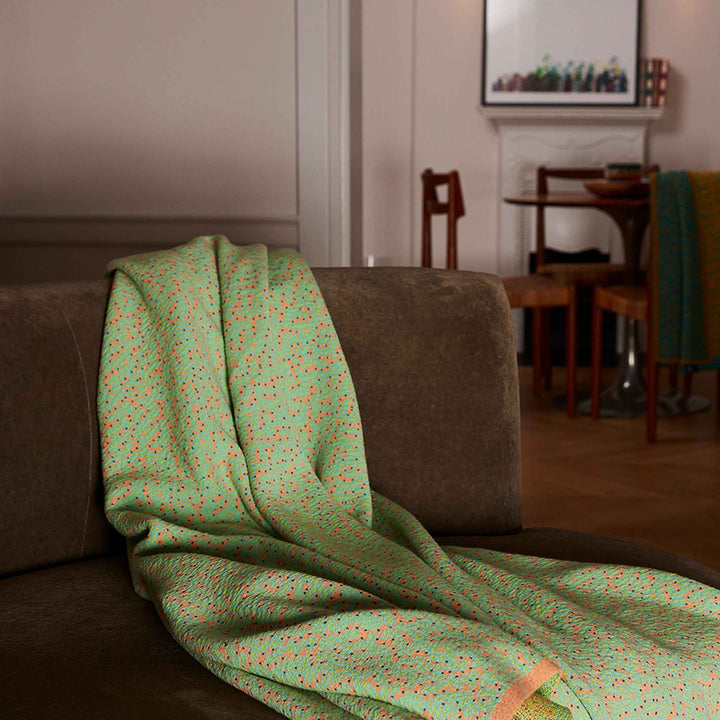 BITMAP LABYRINTH Fresh Green - light green BEDSPREAD - 180x140 cm - 90% cotton | Cristian Zuzunaga