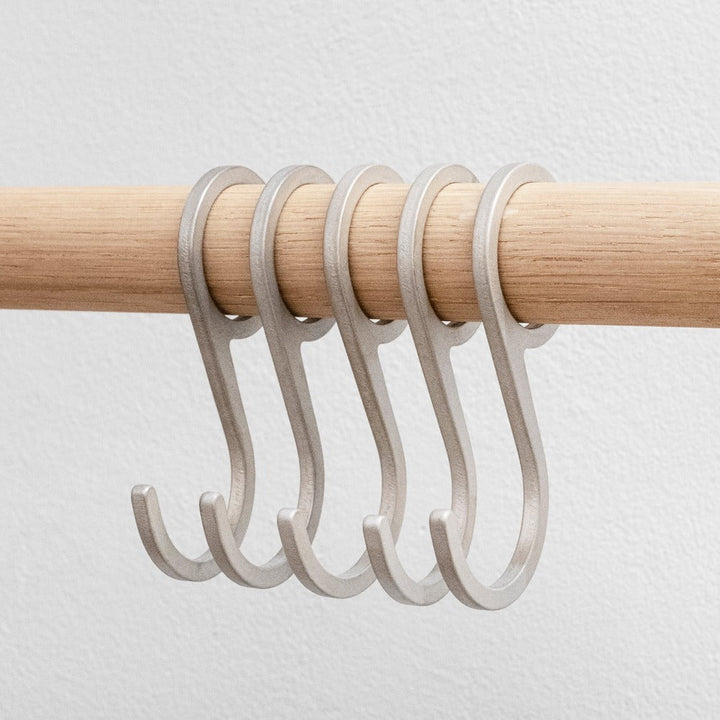 Garderobenhaken-Set - SPRING HOOKS - ⌀ 25 mm | Result Objects