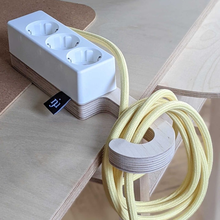 STROMER MINI - magnetic power strip - 3-way plug | Njustudio