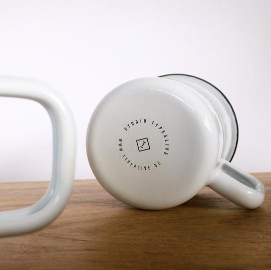 Enamel mug - HELLO | typealive