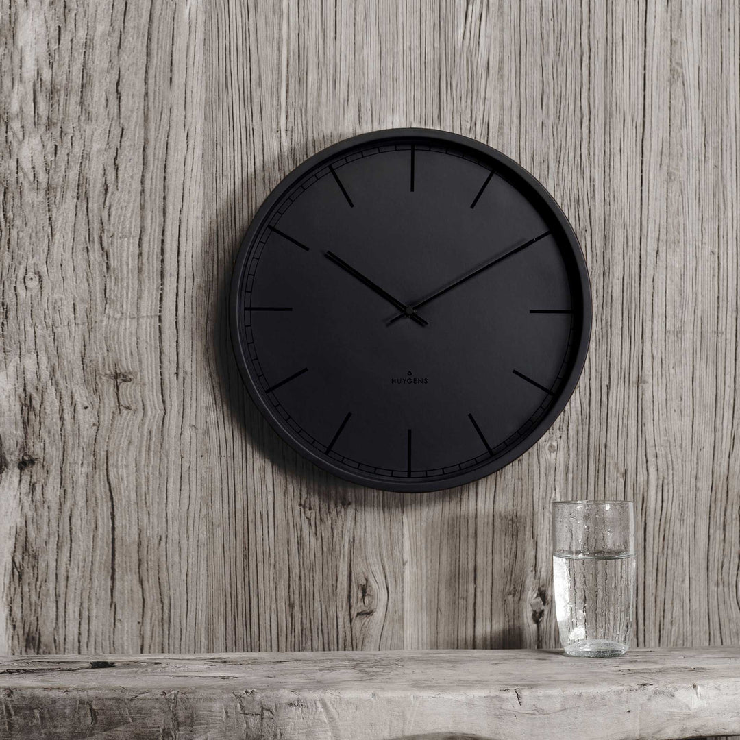 TONE INDEX - Monochrome, silent WALL CLOCK | Huygens