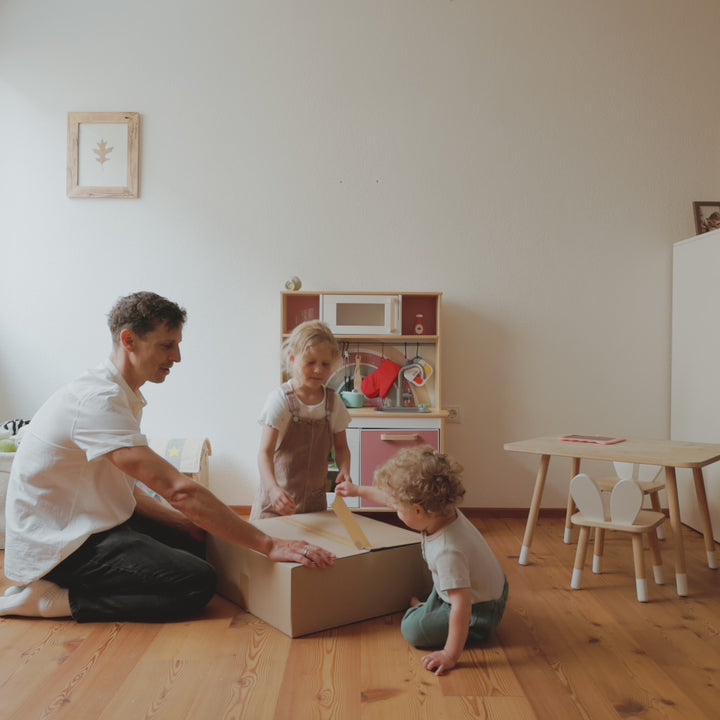 KÜKEN 1505 - Wandleuchte für Kinder - aus Wollfilz | ALMUT von Wildheim