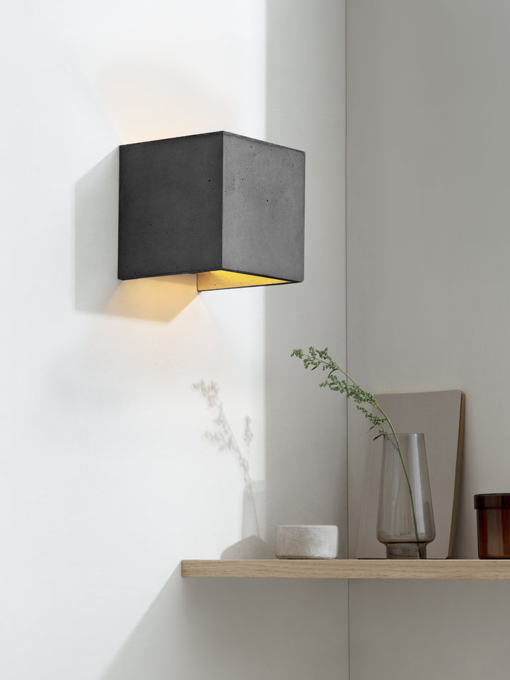 Wall light 'B3 Dark'