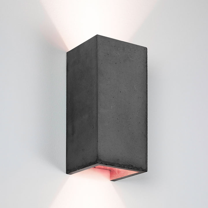 Wall light 'B8 Dark'