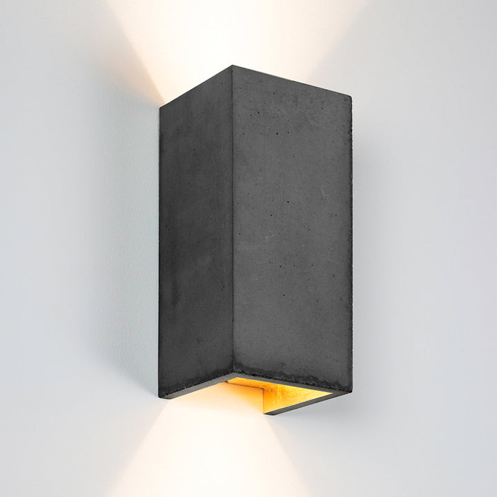 Wall light 'B8 Dark'