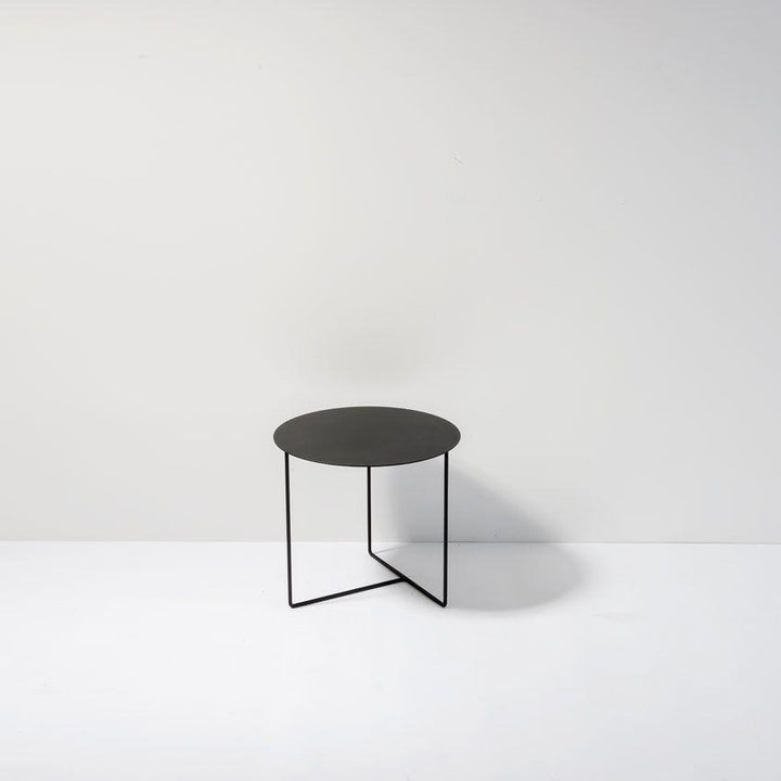 Side table 'Solid 01'