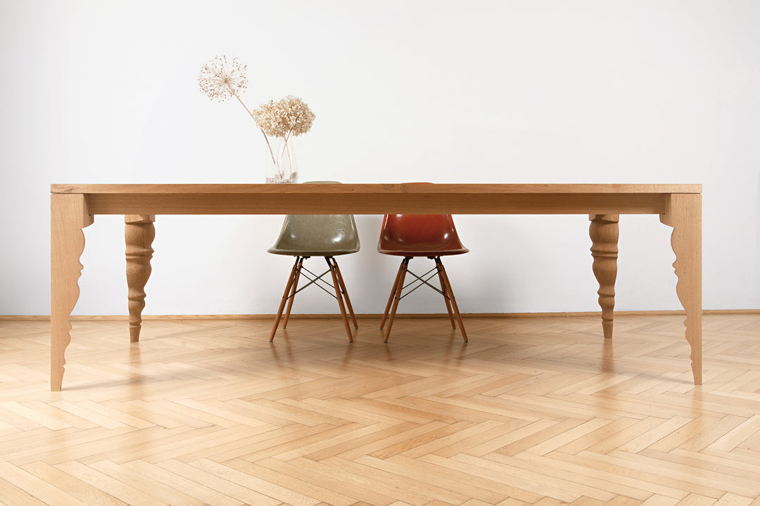 Dining table 'MARIA' 