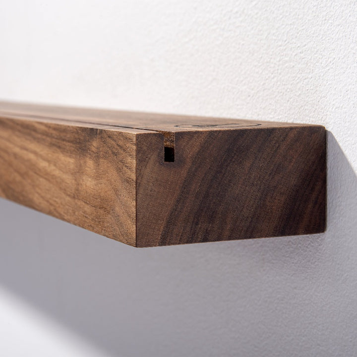 Picture rail 'Walnut 02'