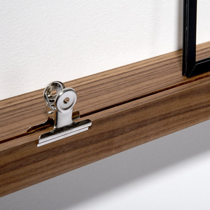 Picture rail 'Walnut 02'