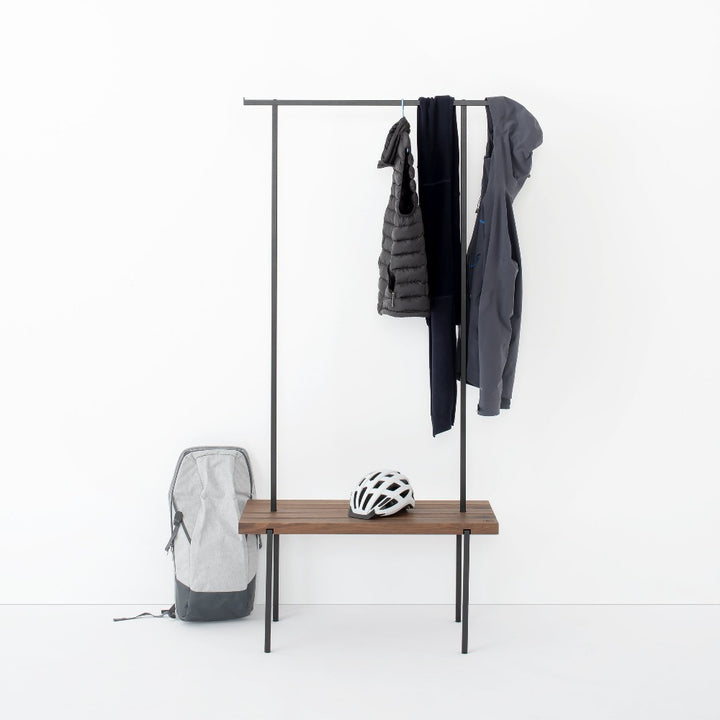 Garderobe 'Nussbaum 01'