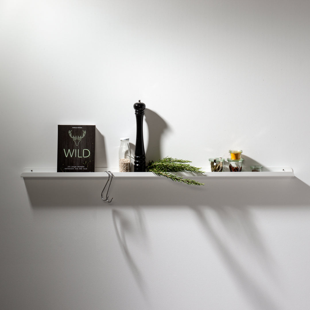 Wall shelf 'Solid 04'